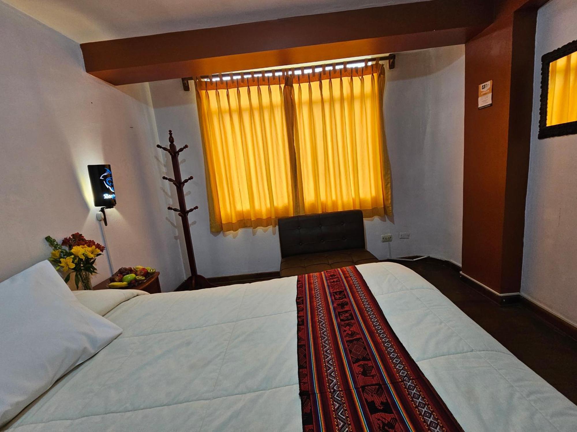 Hostal Con Vista A La Ciudad Santa Ana クスコ エクステリア 写真